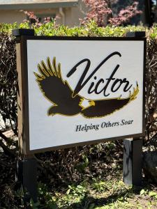 Custom Post & Panel Signs 