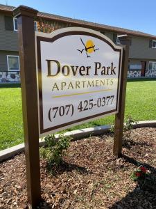 Custom Post & Panel Signs 