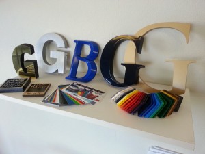 Plastic formed letters (1)